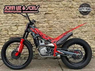 beta evo 300 cc 4t trials bike, new 2025 model, in stock, call for deal