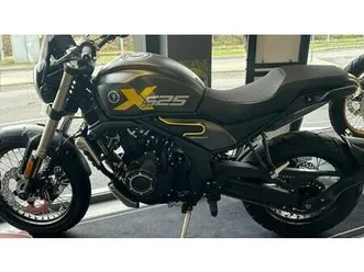 vendo voge trofeo 525acx scrambler (2023 - 26) usata a mariano comense (codice 9883275) - moto.it