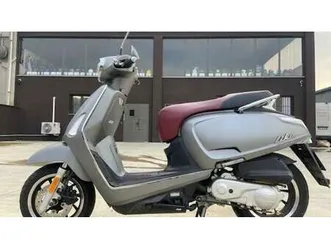 vendo kymco like 50 4t (2021 - 25) usata a casale monferrato (codice 9910475) - moto.it
