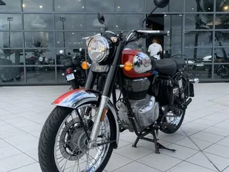 royal enfield classic 350 chrome red