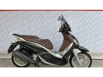 vendo piaggio beverly 300 i.e. abs-asr (2016 - 20) usata a bonate sotto (codice 9910410) - moto.it