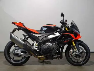 aprilia tuono v4 1100 e factory zwart