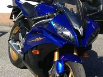 r6 rj15 nur: 8300 km + original teile