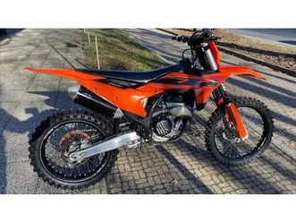 vendo ktm 250 sx-f (2025) usata a leini' (codice 9910191) - moto.it