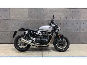 vendo triumph speed twin 1200 (2025 - 26) usata a sesto san giovanni (codice 9859582) - moto.it