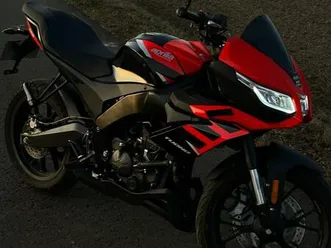 aprilia tuono 125 ccm² bj.2021 privatverkauf