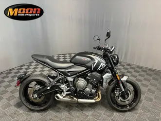 2022 triumph trident 660