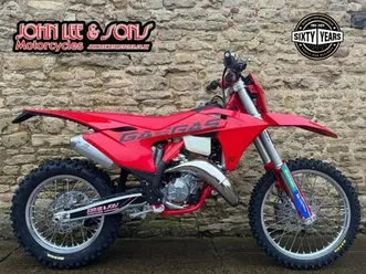 gas gas ec125 2t enduro bike, new 2025 model, in stock & ready