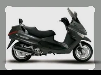 zu verkaufen piaggio x evo 400 x8