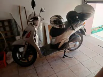 honda sh 125 em ótimo estado soure