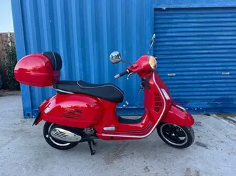 piaggio vespa gts 125 super abs scooter petrol cvt (15 ps) 124 cc