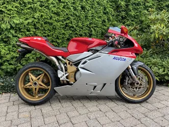 1999 mv agusta f4 oro #144 of 300 examples. 1 owner. 3531km a vendre