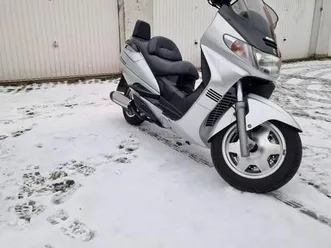 suzuki motorroller burgman