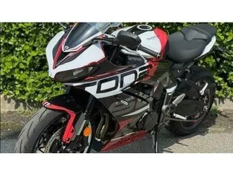 vendo triumph daytona 660 (2024 - 26) nuova a bologna (codice 9705080) - moto.it