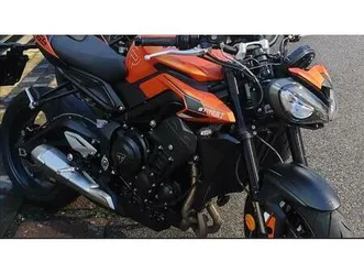 vendo triumph street triple 765 r a2 (2024 - 26) nuova a campodarsego (codice 9892969) - moto.it