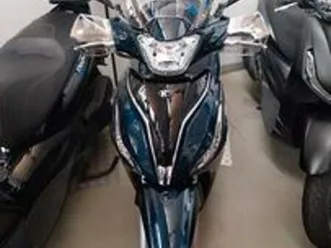 kymco people s 125 euro 2890.00