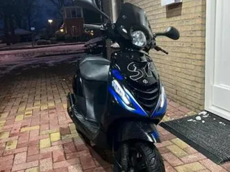 piaggio zip 2 takt 2016 70cc snor — scooters | piaggio — marktplaats