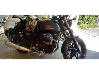 moto guzzi v7 ii - 2015