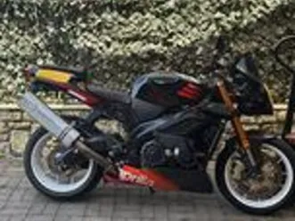 aprilia tuono 1000