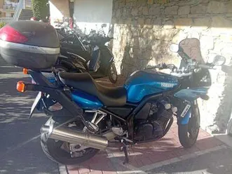 yamaha fzs 600 blu/azzurro