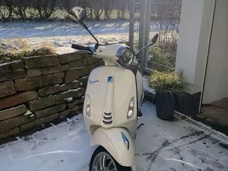 vespa primavera 50