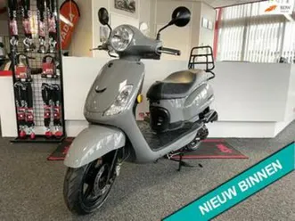 sym fiddle 2 45km scooter e5 rich grey betaal met in3 — scooters | sym — marktplaats