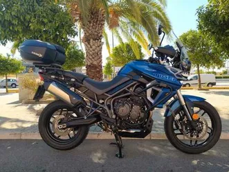 triumph - tiger 800 xrt