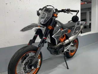 ktm smc r 690 abs