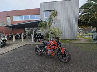 ktm 390 duke abs 2023 390 cm3 | moto roadster | 21 566 km | noir | 64600 anglet