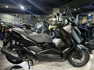 ② yamaha x-max 125 abs techmax