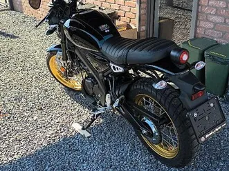 ② yamaha xsr 125 legacy