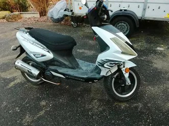 ich verkaufe oder tausche mein explorer race gt 50 ccm an