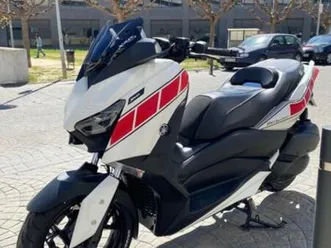 yamaha - xmax 300