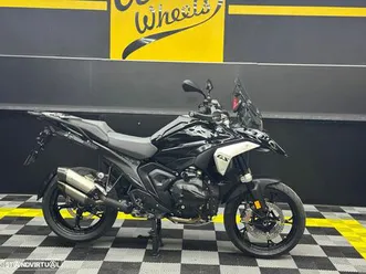 bmw r 1300 gs triple black