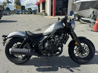 2022 honda® rebel 500 abs se