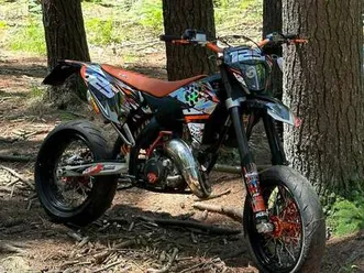 ktm 125 exc six days arancione