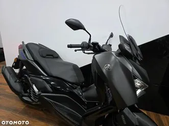 yamaha x-max