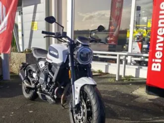 moto morini seiemmezzo scr 2022 650 cm3 | moto roadster | 8 200 km | blanc | 17200 royan