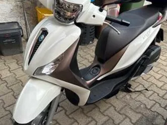 scooter piaggio medley 125