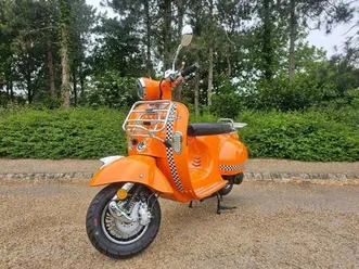 ajs modena 125 cvt euro 5 2025 petrol automatic in orange