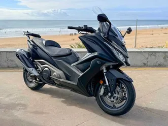 maxiscooter kymco ak550 algés, linda-a-velha e cruz quebrada-dafundo