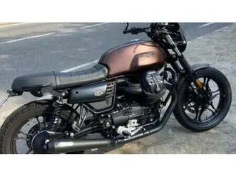 vendo moto guzzi v7 iii stone night pack (2019 - 20) usata a cologne (codice 9911335) - moto.it