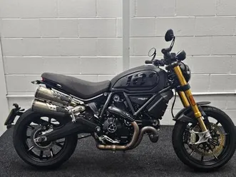ducati scrambler 1100 pro 1079 cc