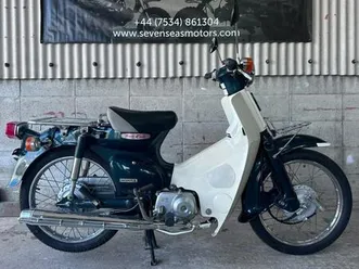 2005 jdm honda super cub c90 in dark metallic green