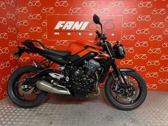 triumph street triple 765 765 r 35kw arancione