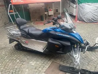 motoslitta yamaha venture 500