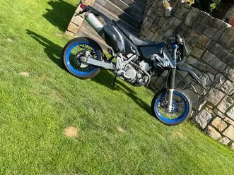 suzuki drz 400