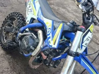 cross 125 x motos moszczenica