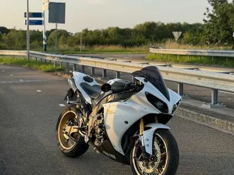 yamaha r1 rn225 facelift tcs