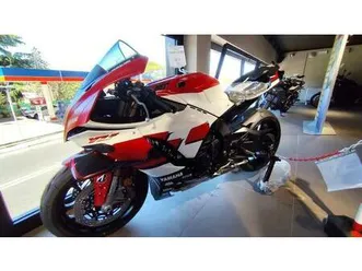 vendo yamaha yzf r1 race (2025 - 26) nuova a cassino (codice 9826884) - moto.it